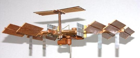 ISS model 1 288 scale