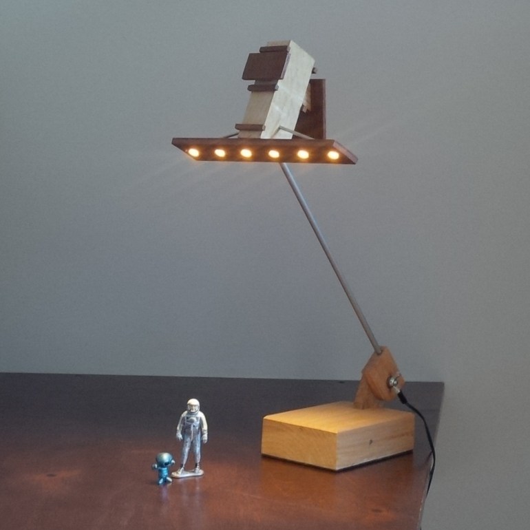 RCM radar satellite LED light desklamp